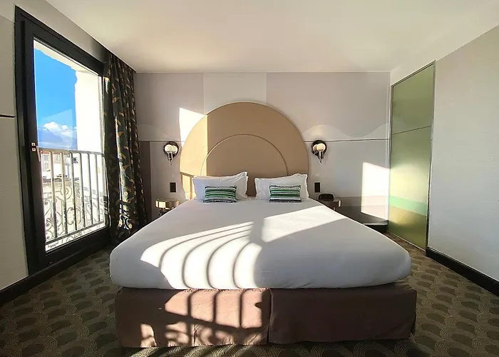 Hotel Cannes Centre Univers